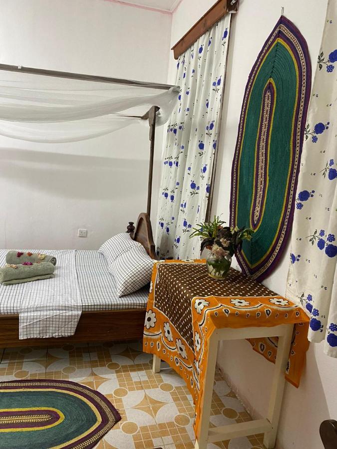 Sanaa Hostel Zanzibar Esterno foto